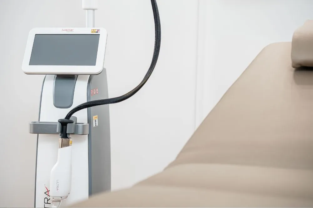 Apparative Behandlung in der Praxis Taunus Medical Aesthetics